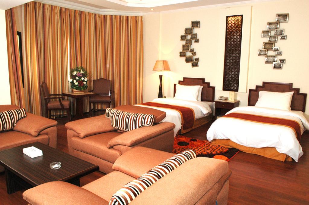 Bahrain Carlton Hotel Manama Zimmer foto